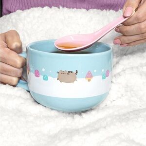 Pusheen Box Holiday 2025 Soup Bowl And Spoon Set